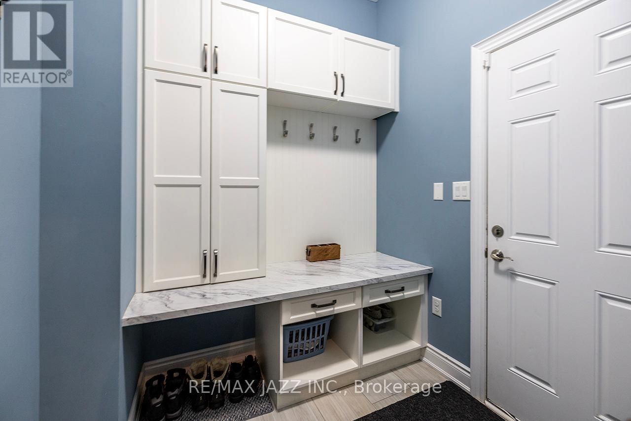 43 ELMER ADAMS DRIVE Image 17