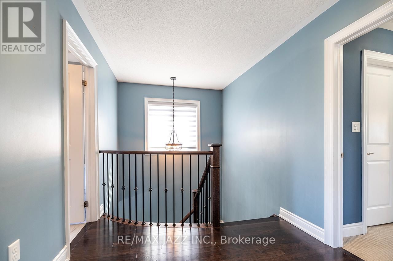 43 ELMER ADAMS DRIVE Image 19