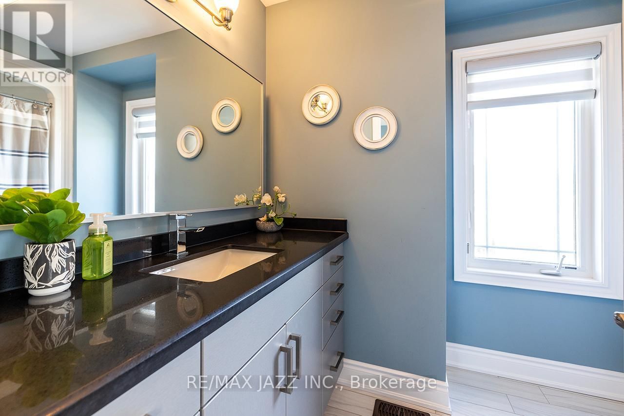 43 ELMER ADAMS DRIVE Image 31