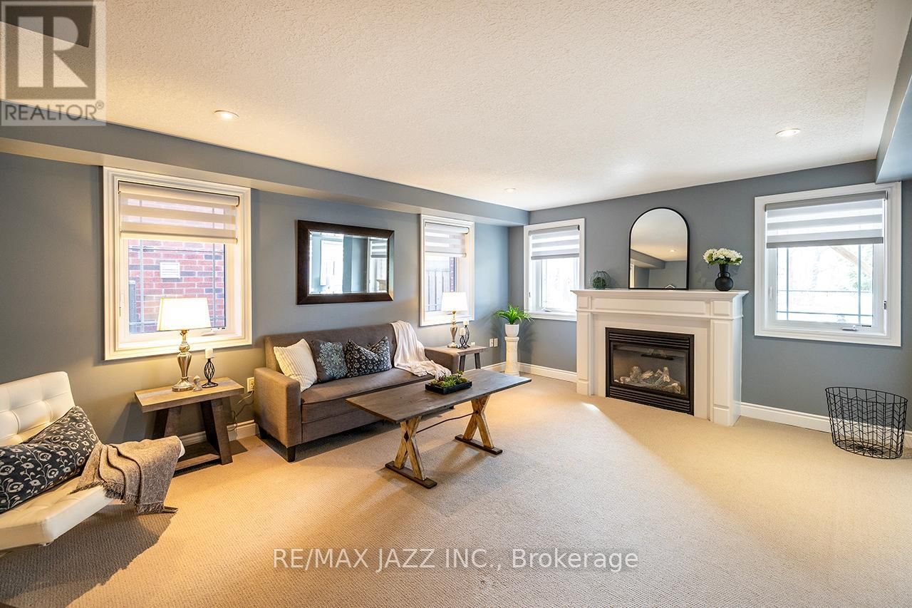 43 ELMER ADAMS DRIVE Image 33