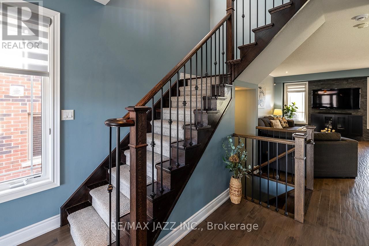 43 ELMER ADAMS DRIVE Image 5