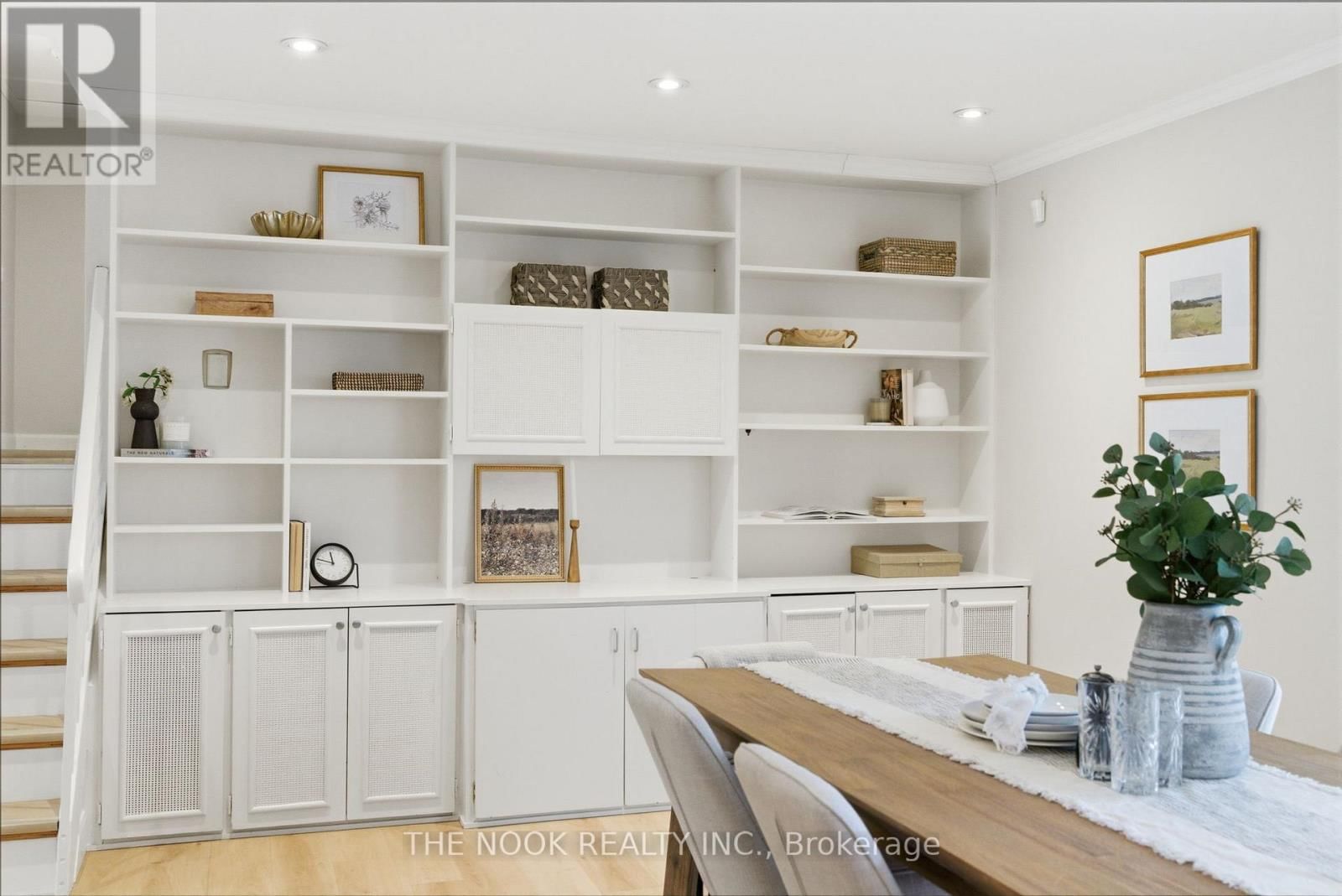 159 LIBERTY STREET NORTH Image 25