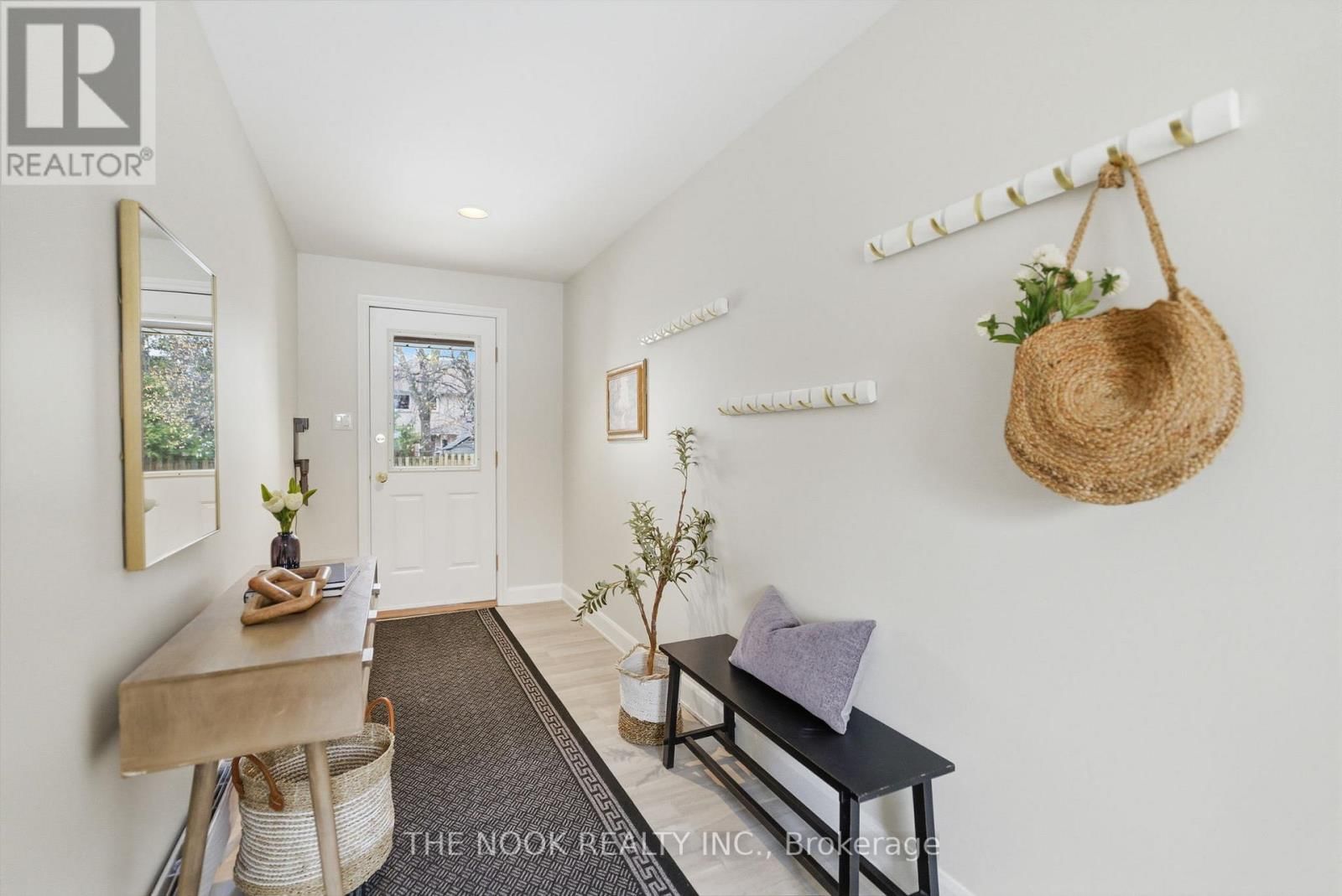 159 LIBERTY STREET NORTH Image 46