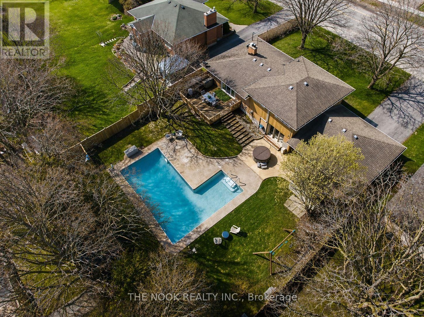 159 LIBERTY STREET NORTH Image 5