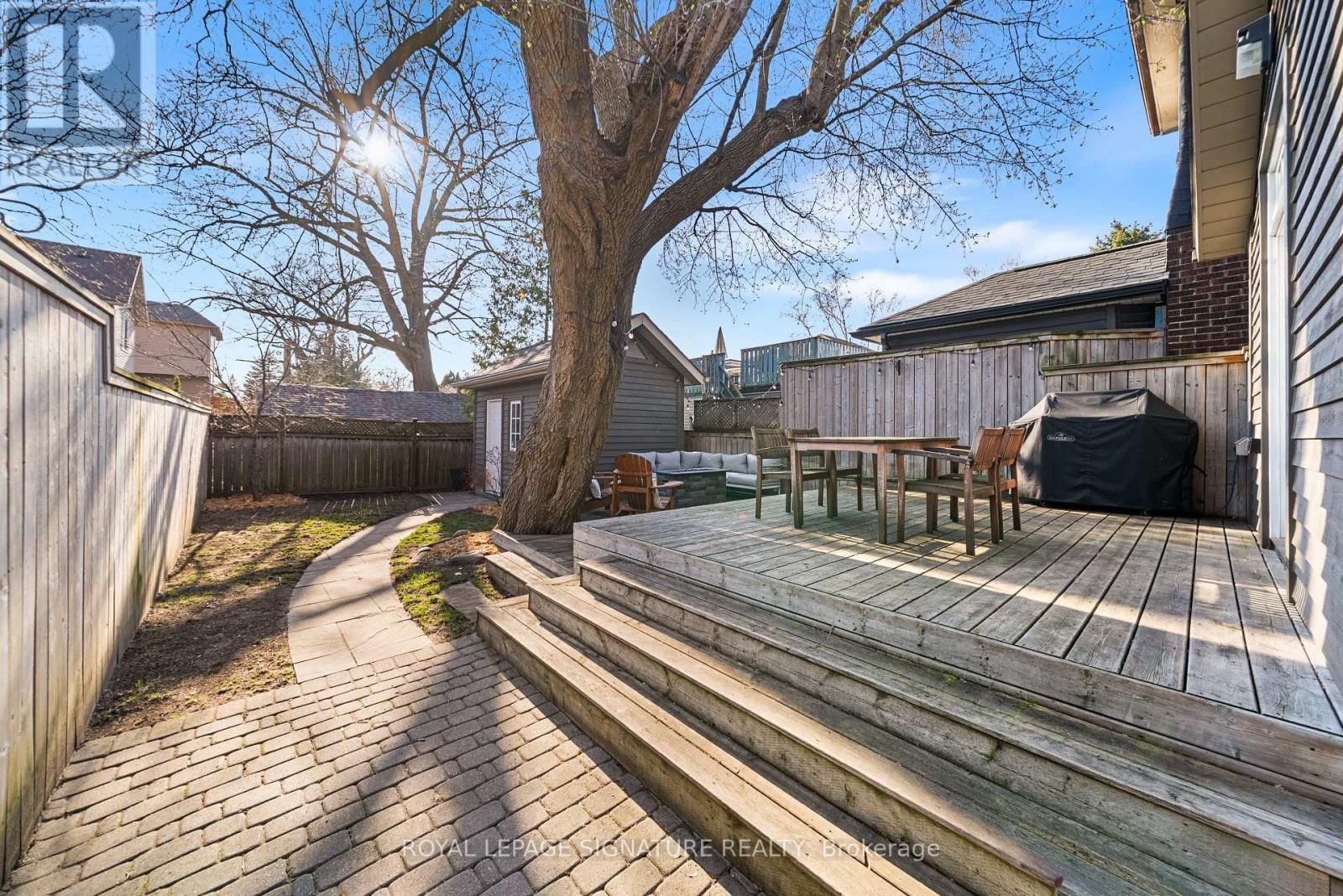 220 WESTLAKE AVENUE Image 43