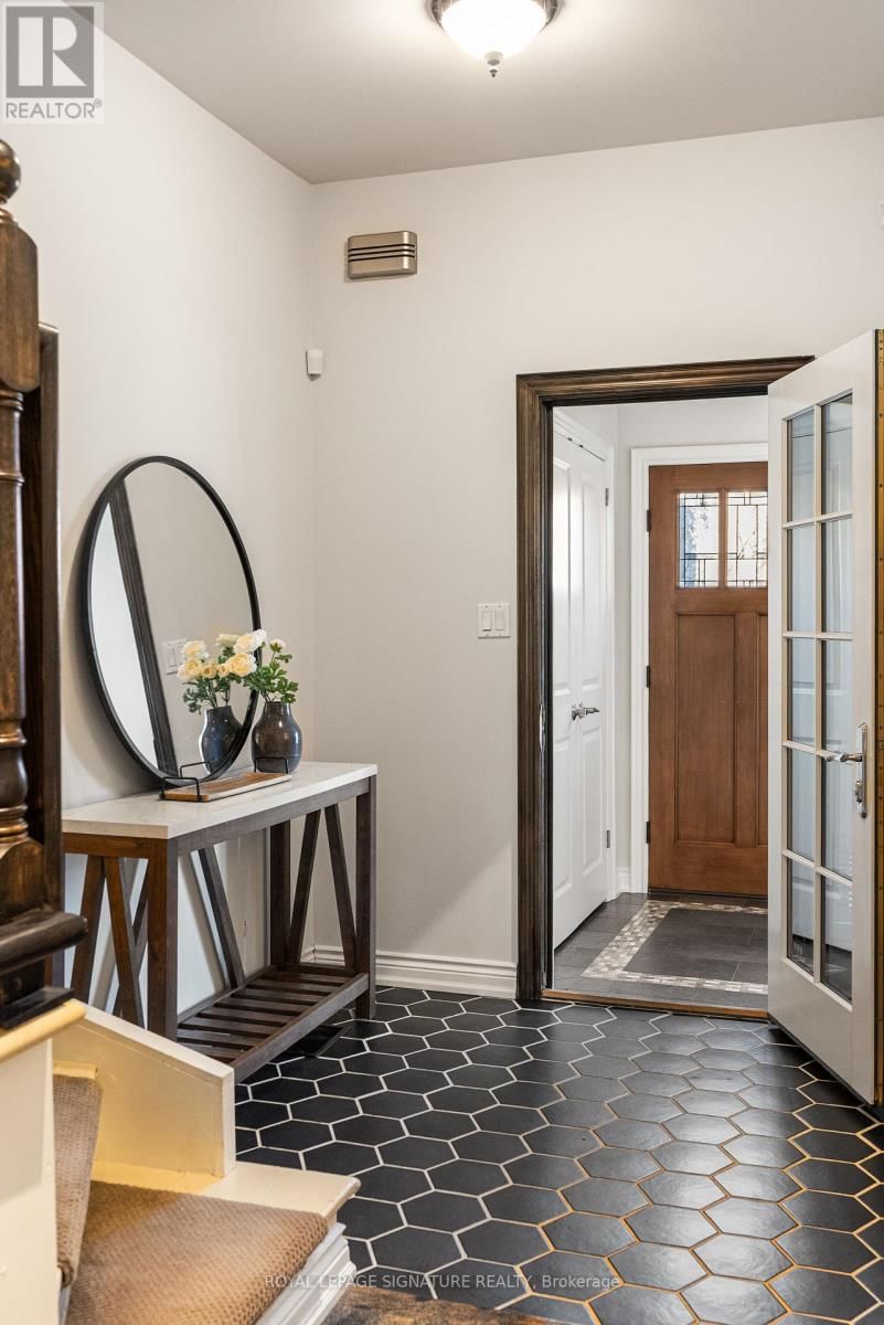 220 WESTLAKE AVENUE Image 7