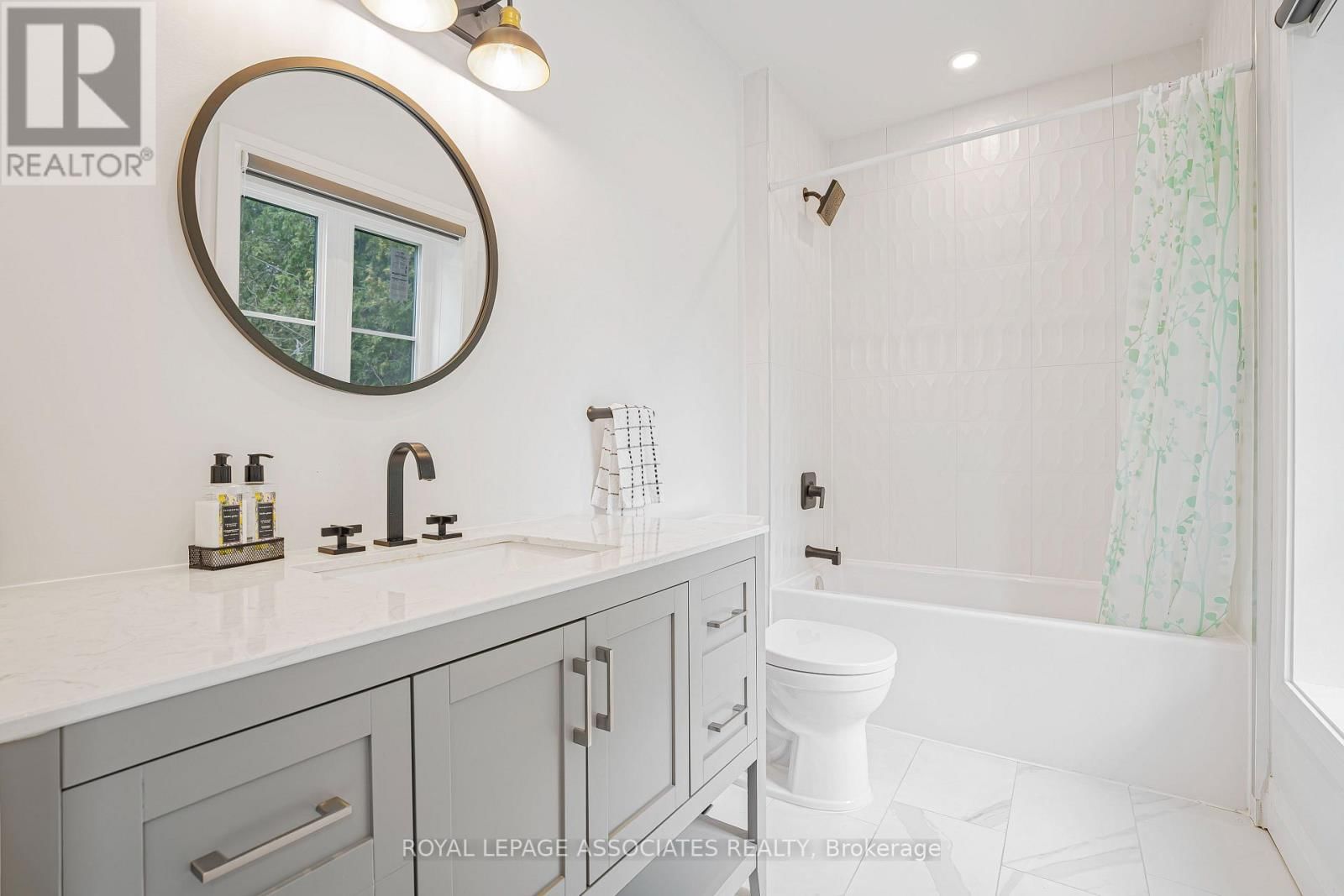 46 WILLIAMS POINT ROAD Image 11