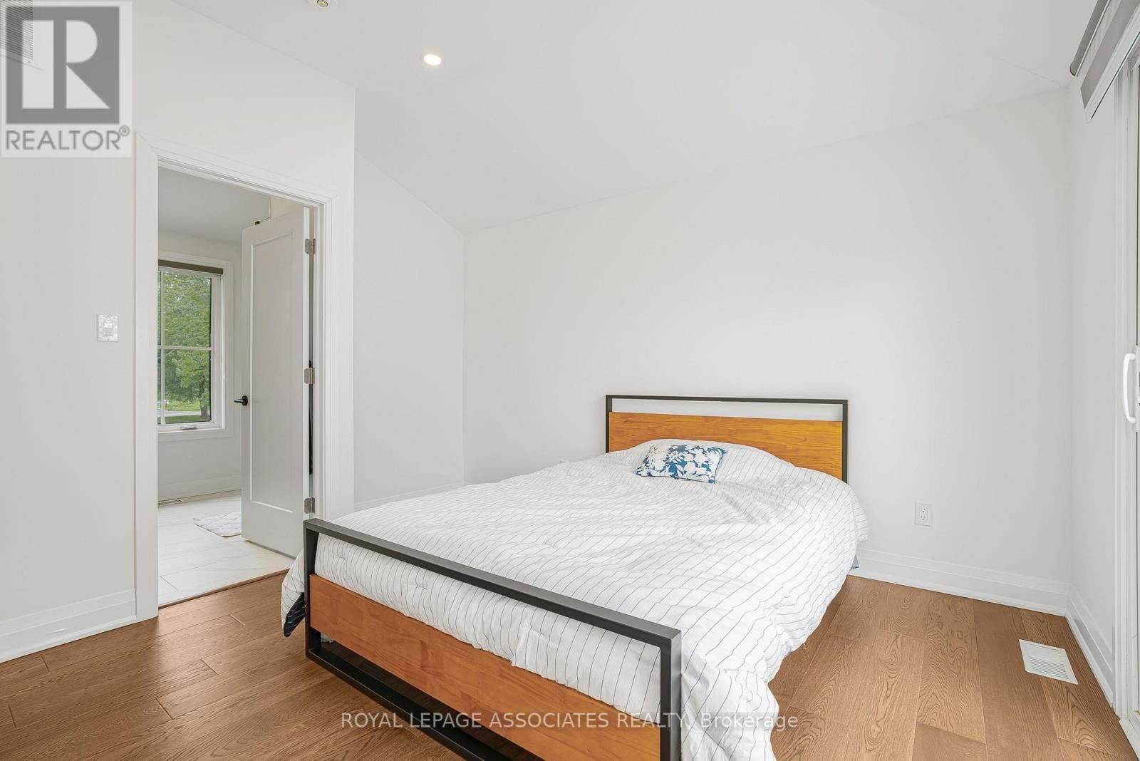 46 WILLIAMS POINT ROAD Image 16