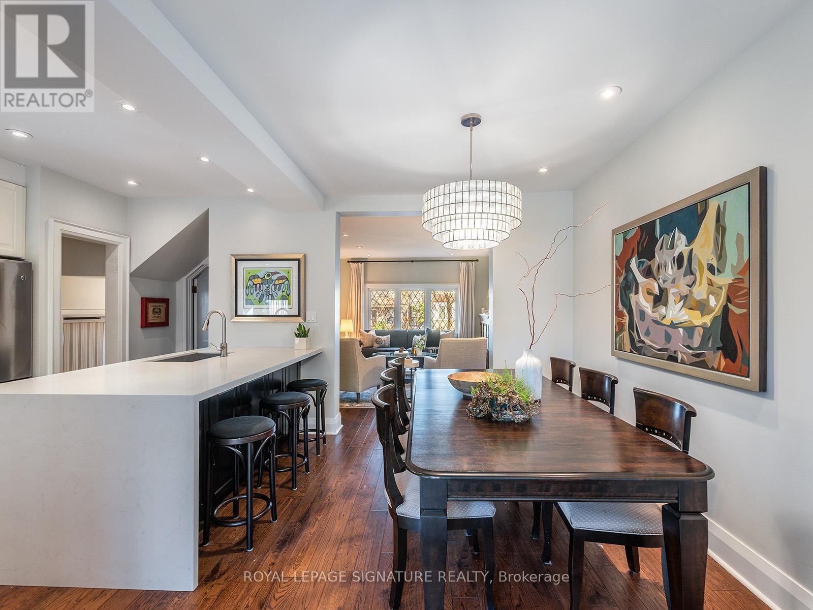 390 KINGSWOOD ROAD Image 14