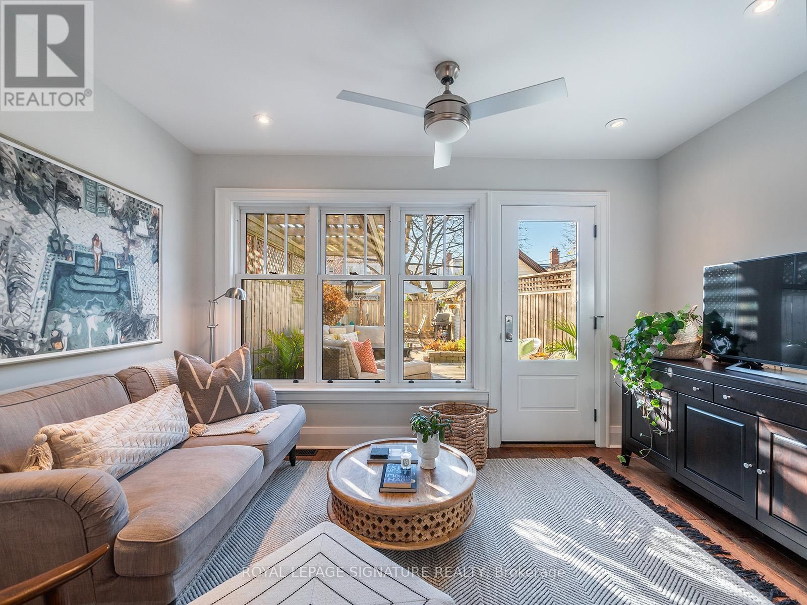 390 KINGSWOOD ROAD Image 17