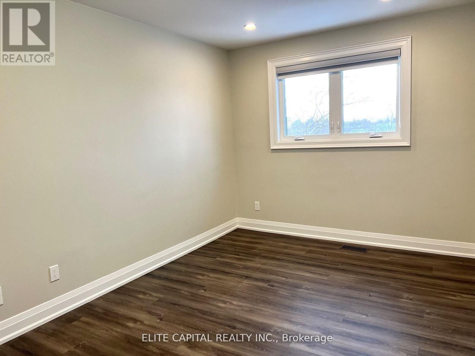 67 HUTCHERSON SQUARE Image 10