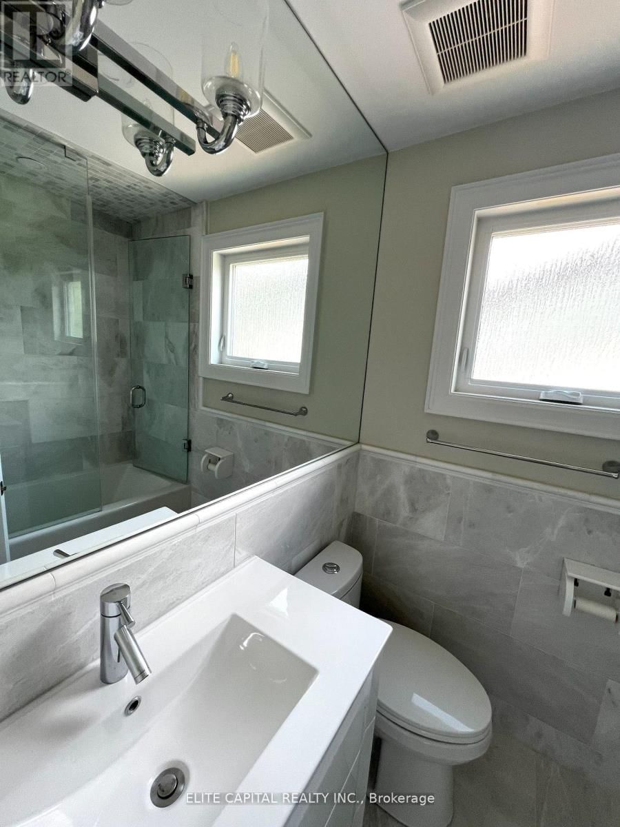 67 HUTCHERSON SQUARE Image 14