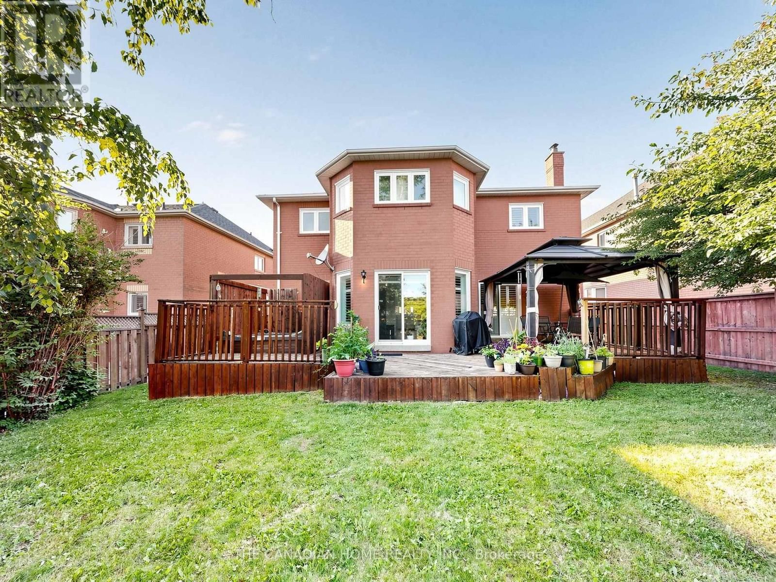 19 WIGSTON COURT Image 35