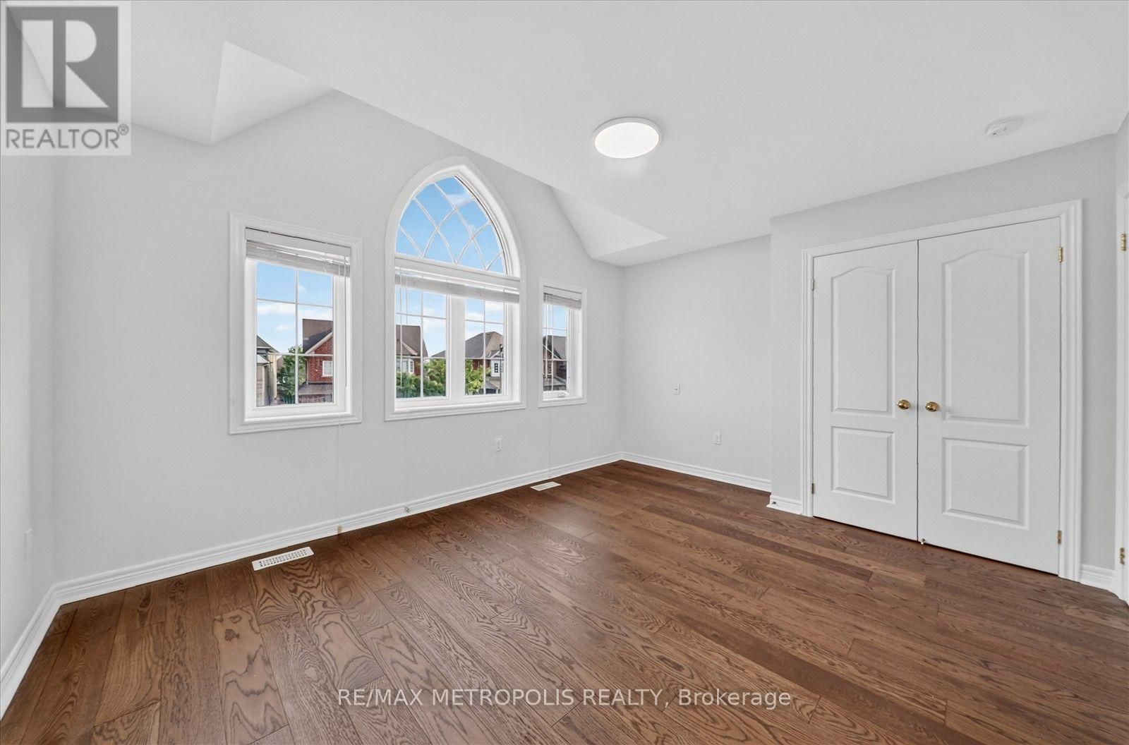 749 BLACK CHERRY DRIVE Image 35