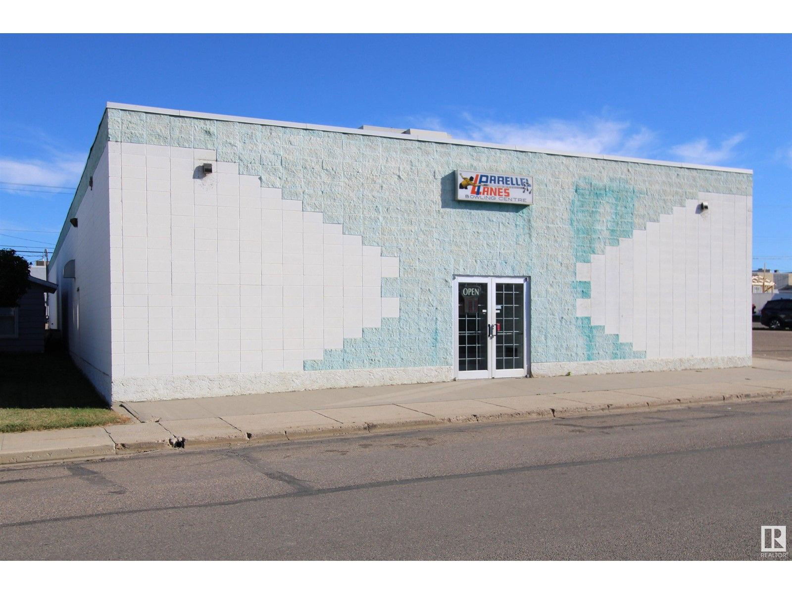 Image #1 of Business for Sale at 4906 49 Av, St. Paul Town, Alberta