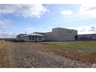 Image #1 of Commercial for Sale at 5717 50 St, Warburg, Alberta