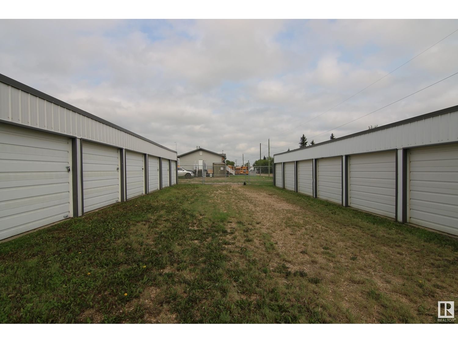 Image #1 of Business for Sale at 5079/5075 47 Av, Lamont, Alberta