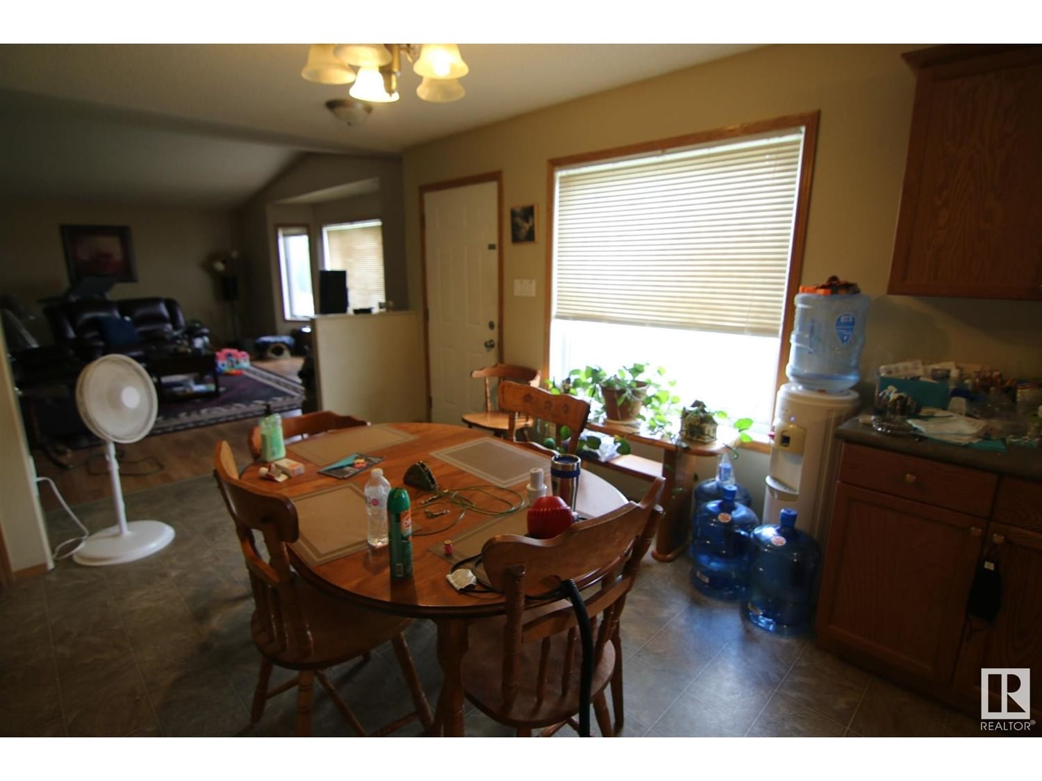 Image #1 of Business for Sale at 5079/5075 47 Av, Lamont, Alberta