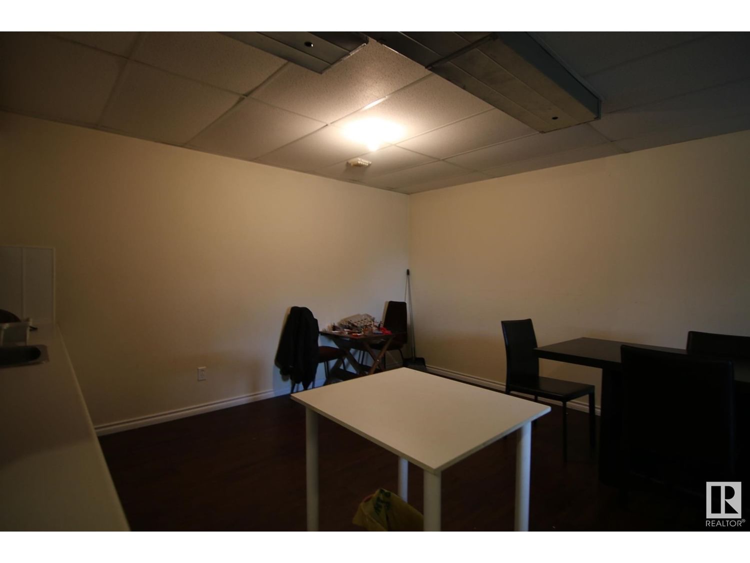 Image #1 of Business for Sale at 5079/5075 47 Av, Lamont, Alberta