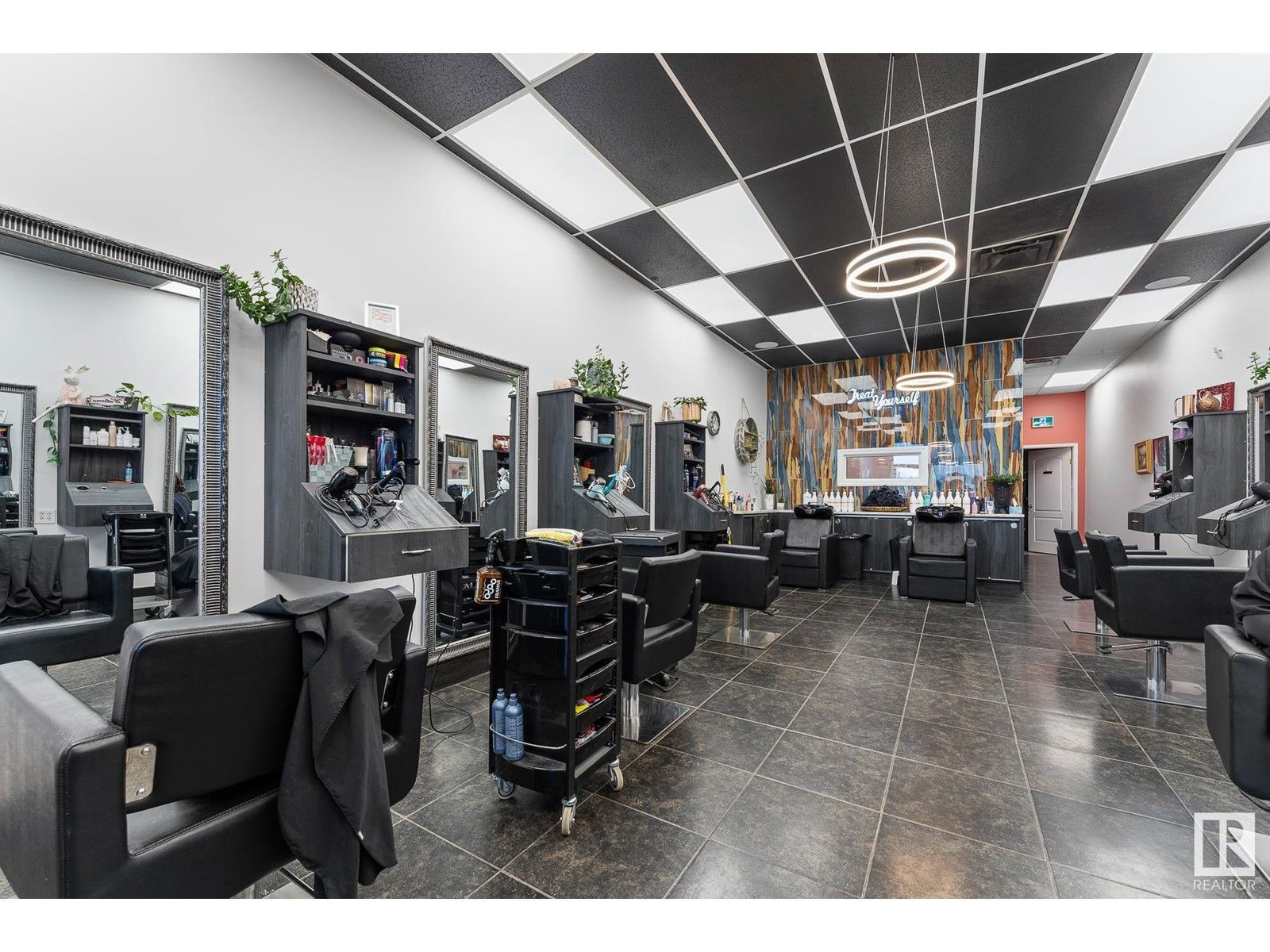 Image #1 of Business for Sale at #50 19 Bellrose Dr, St Albert, Alberta