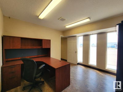 Commercial for Rent in Alberta