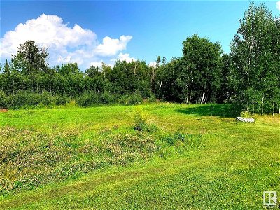 Image #1 of Commercial for Sale at 15 Grandview Meadows, Wetaskiwin, Alberta