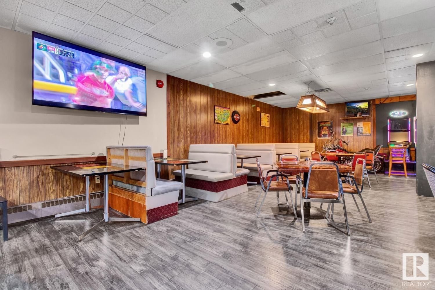 Image #1 of Business for Sale at 5102 50 Av, Andrew, Alberta