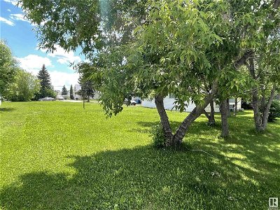 Image #1 of Commercial for Sale at 10412 102 St, Westlock, Alberta