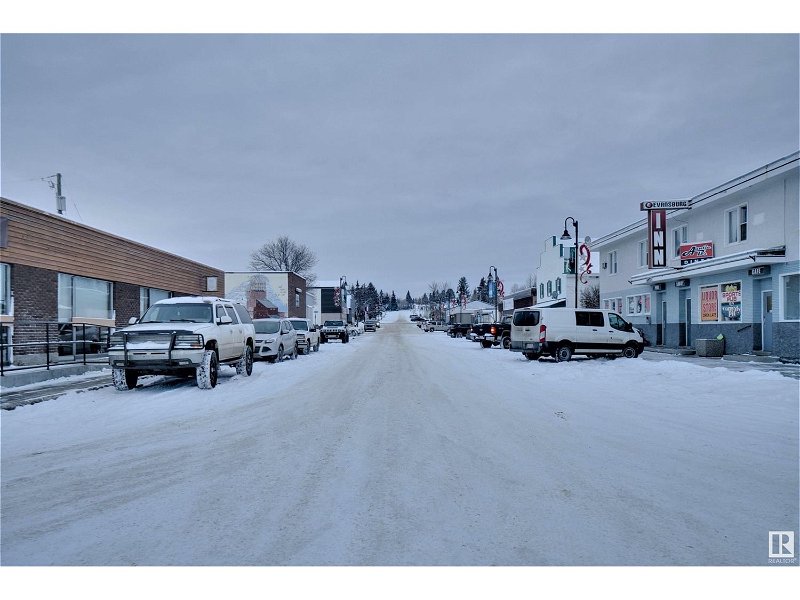 Image #1 of Business for Sale at 5114 50 St, Evansburg, Alberta