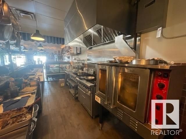 Image #1 of Restaurant for Sale at 0 0 St Nw Nw, Edmonton, Alberta