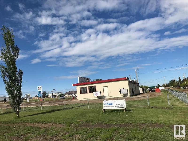 Image #1 of Restaurant for Sale at #5004 45 Ave, Mayerthorpe, Alberta