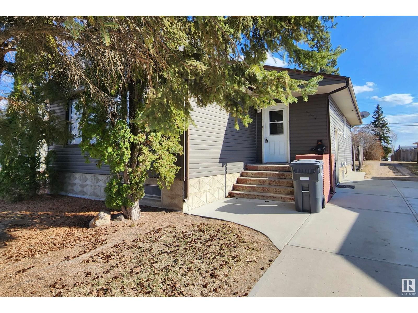 Primary Property View