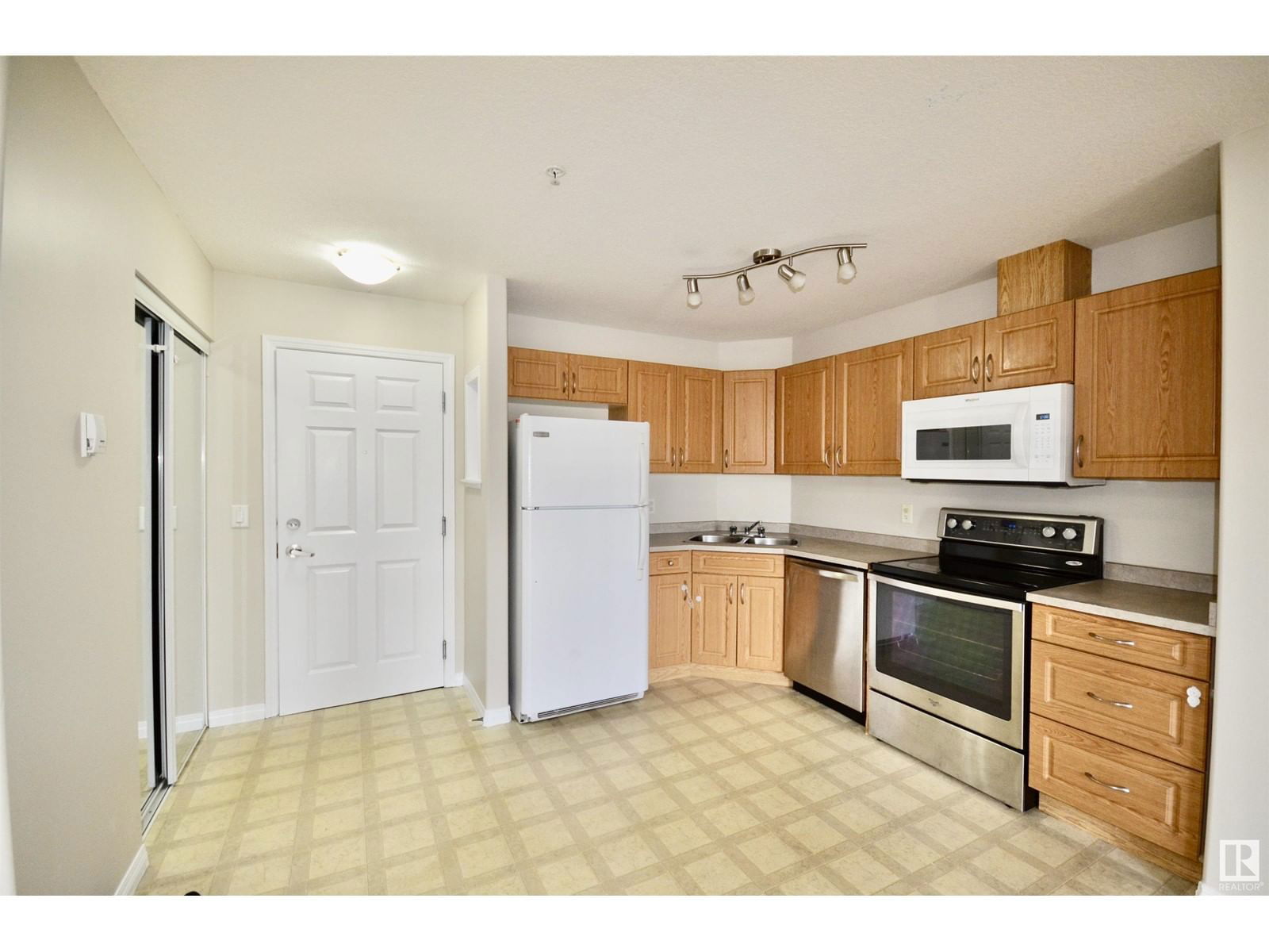 #309 - 9945 167 ST Image 13