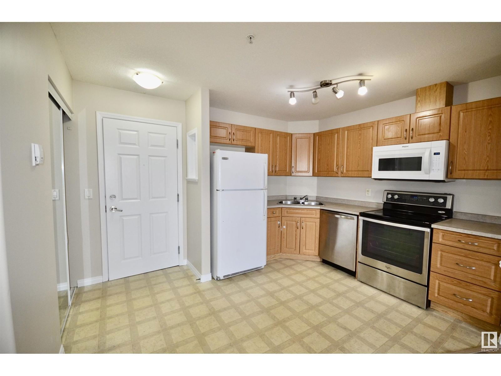 #309 - 9945 167 ST Image 4