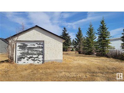 Image #1 of Commercial for Sale at 614 4 St, Thorhild, Alberta
