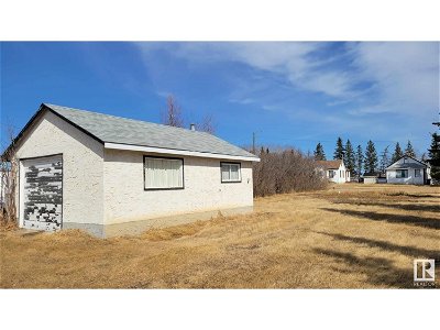 Image #1 of Commercial for Sale at 614 4 St, Thorhild, Alberta