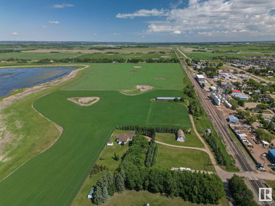 Image #1 of Commercial for Sale at W4 28 36 36 Nw, Red Deer, Alberta