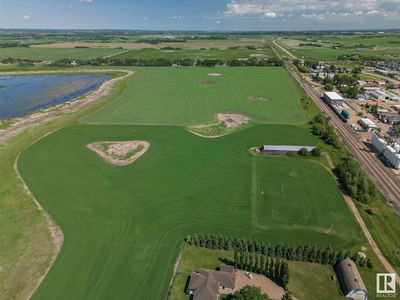 Image #1 of Commercial for Sale at W4 28 36 36 Nw, Red Deer, Alberta