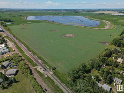 Image #1 of Commercial for Sale at W4 28 36 36 Nw, Red Deer, Alberta