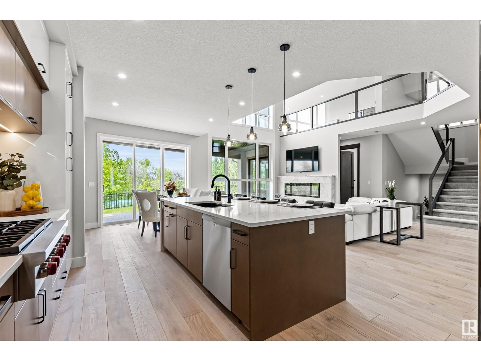 4810 KNIGHT CR Image 15