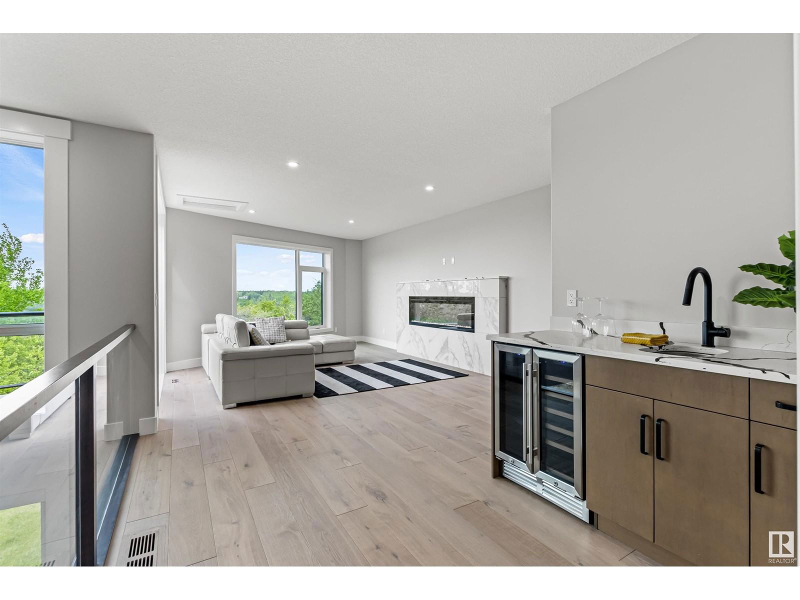 4810 KNIGHT CR Image 30