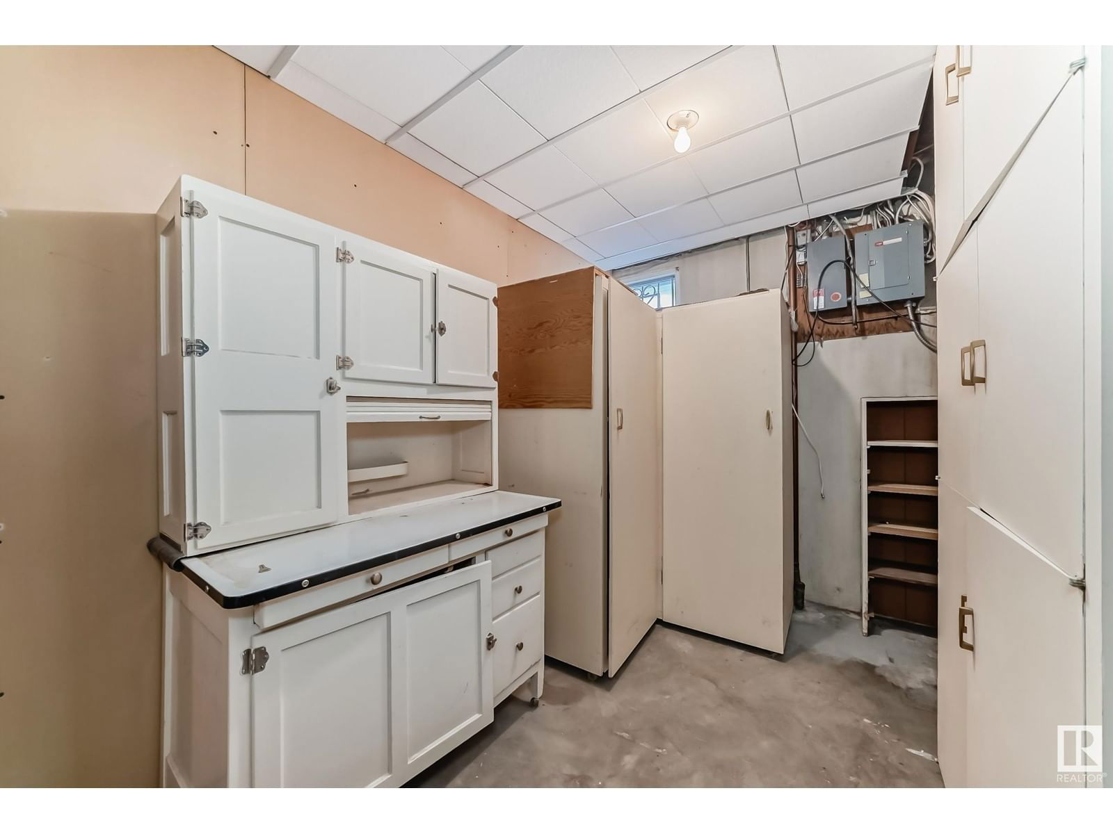 12904 95A ST NW Image 36