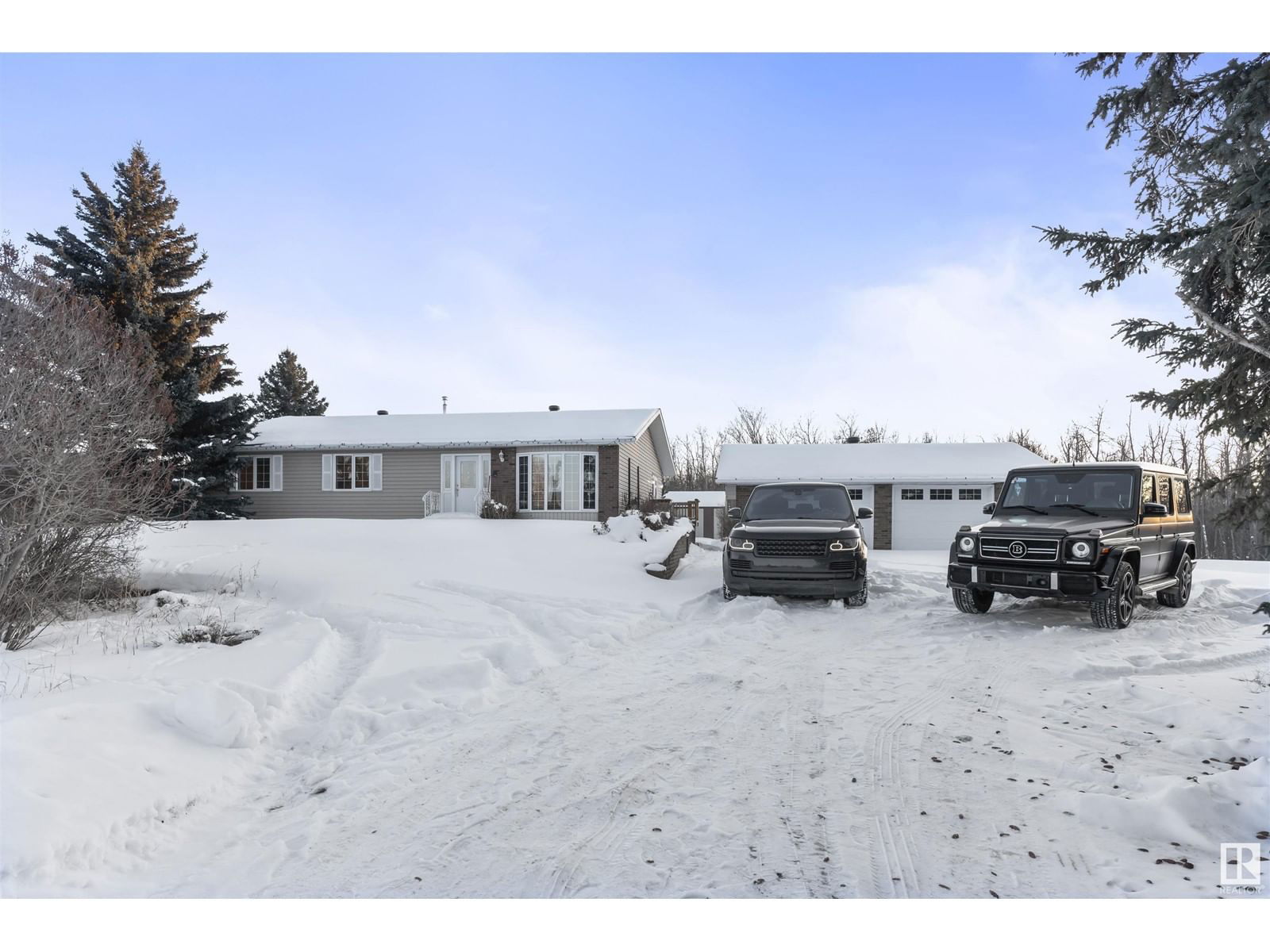 #361 23109 TWP ROAD 514 Image 1