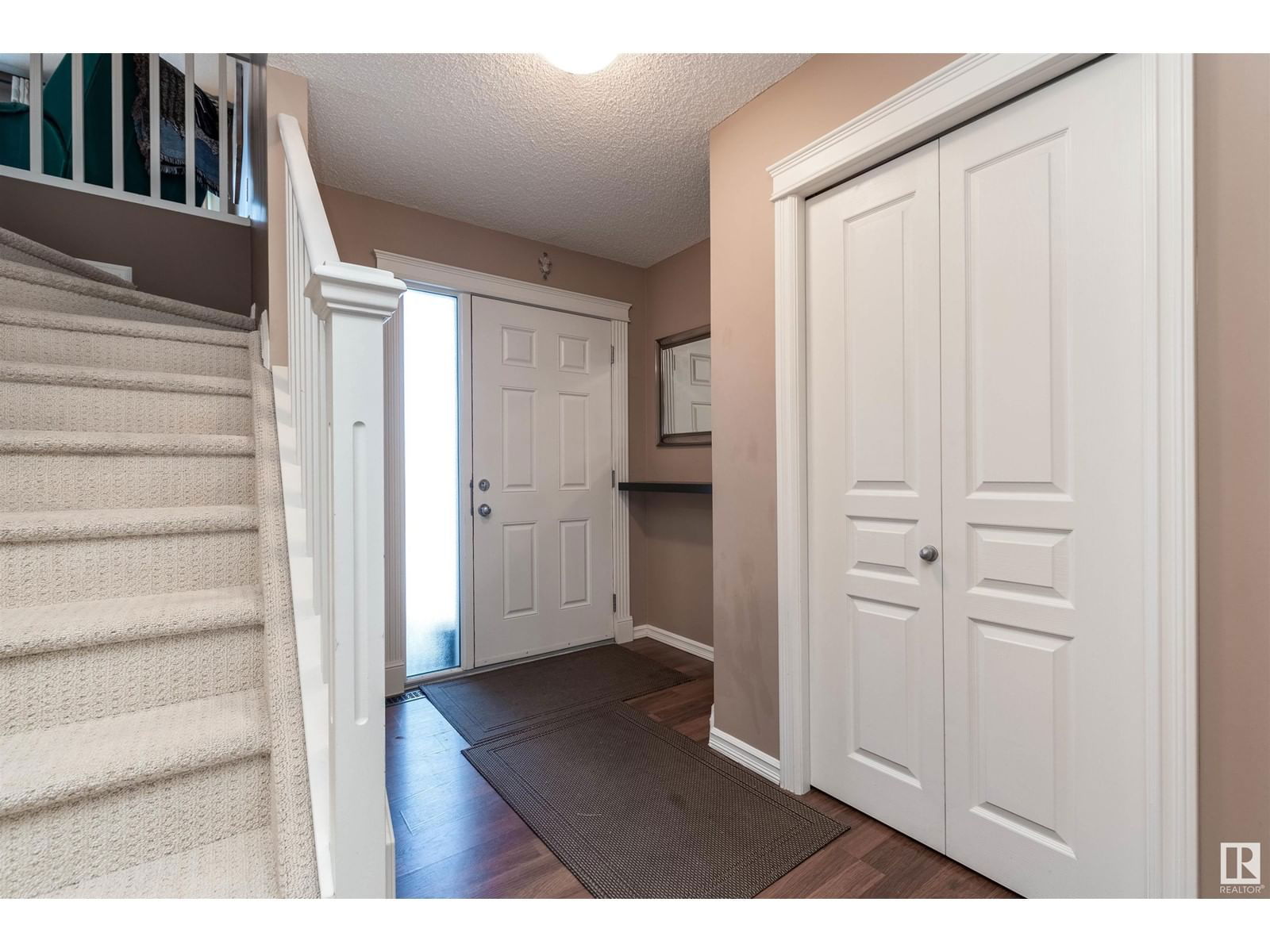 111 CHESTERMERE CR Image 3