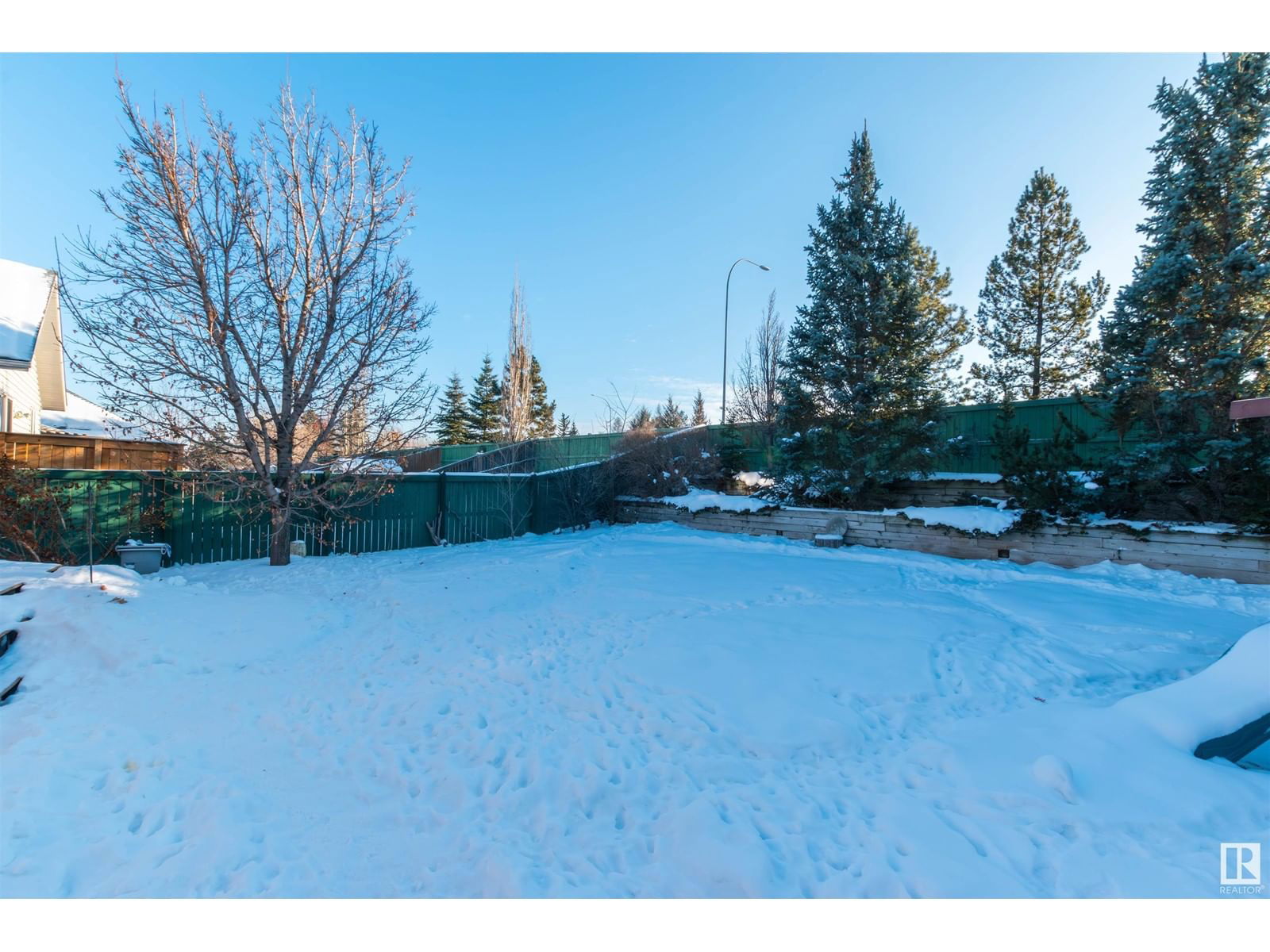 111 CHESTERMERE CR Image 34