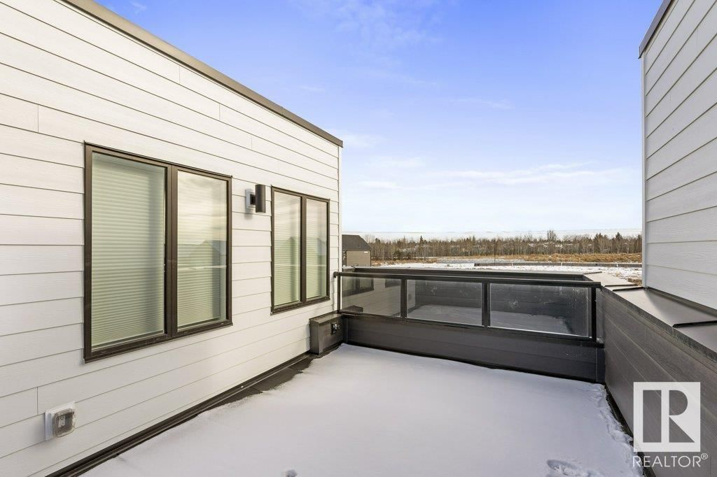 #58 5 RONDEAU DR Image 32