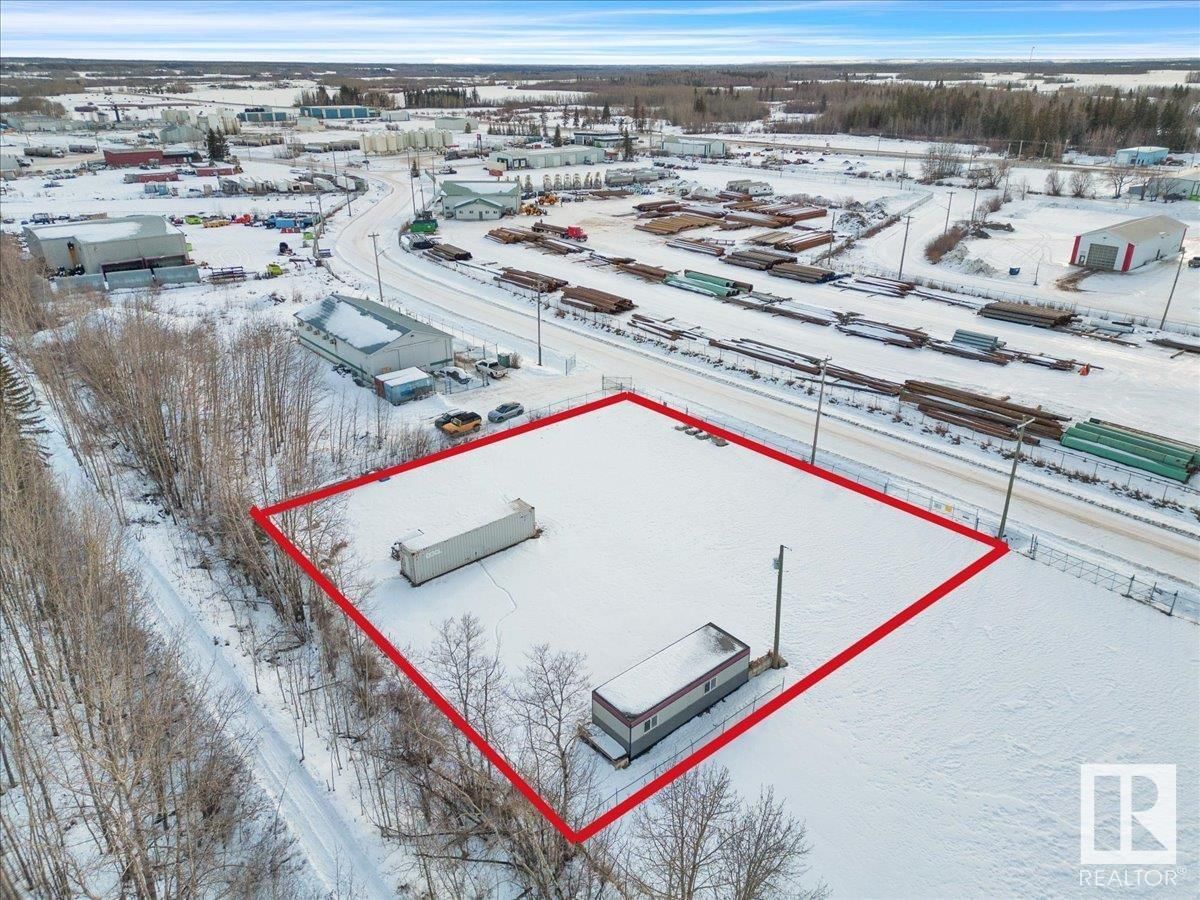 4406 51 AV Image 15