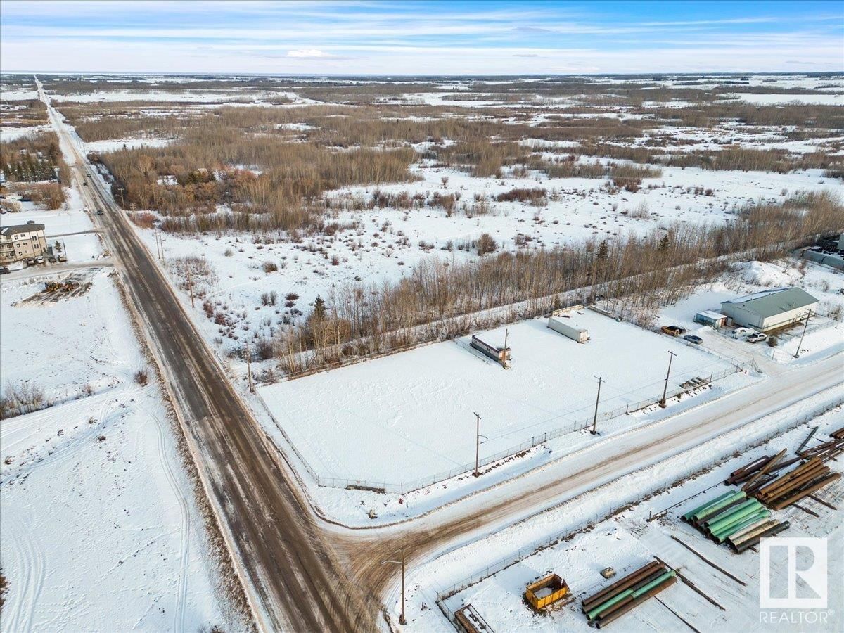 4402 51 AV Image 13