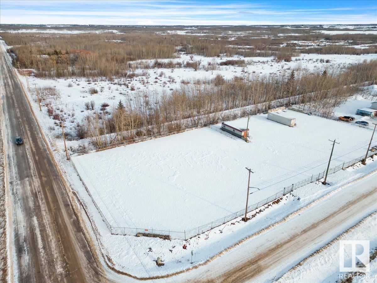 4402 51 AV Image 14