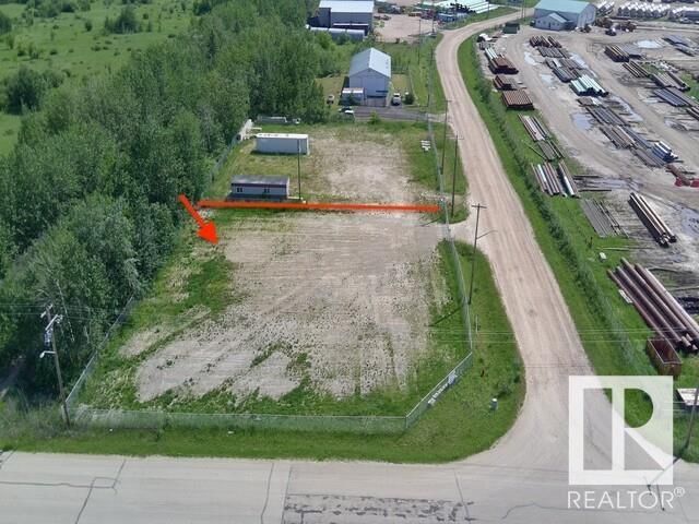 4402 51 AV Image 2
